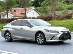 Lexus ES 200 Excellence Edition - photo 3