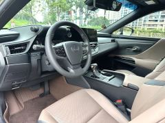 Lexus ES 200 Excellence Edition - photo 8