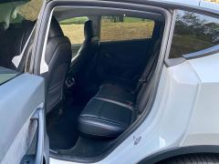 Tesla Model Y Long Range All-Wheel Drive - фото 10
