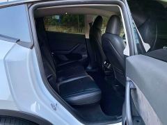 Tesla Model Y Long Range All-Wheel Drive - фото 12
