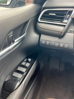 Toyota Camry 2.5G Luxury Edition - ფოტო 11