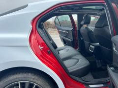 Toyota Camry 2.5G Luxury Edition - ფოტო 16