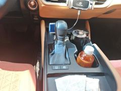 Lexus ES 300h Premium Edition - ფოტო 19