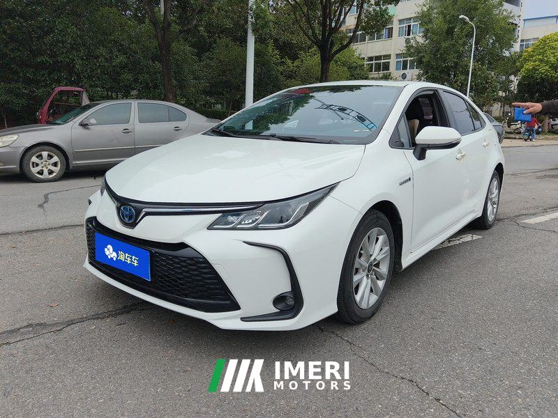 Toyota Corolla Dual-Engine 1.8L Pioneer Edition - автомобиль из Китая