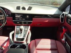 Porsche Cayenne 3.0T Platinum Edition - фото 17