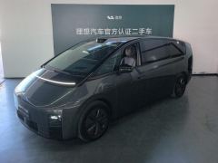 Li Auto MEGA 710km Ultra - ფოტო 1