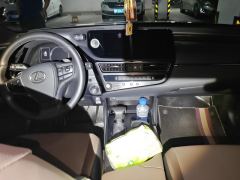 Lexus ES 200 Excellence Edition - фото 16