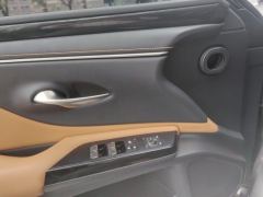 Lexus ES 200 Excellence Edition - фото 13