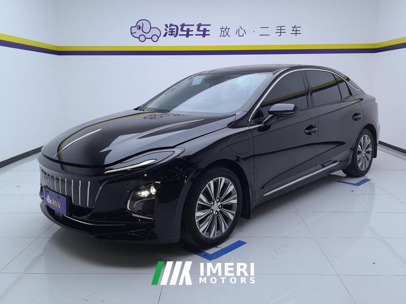 Hongqi E-QM5 450km Travel Edition - автомобиль из Китая