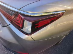 Lexus ES 200 Premium Edition - фото 5