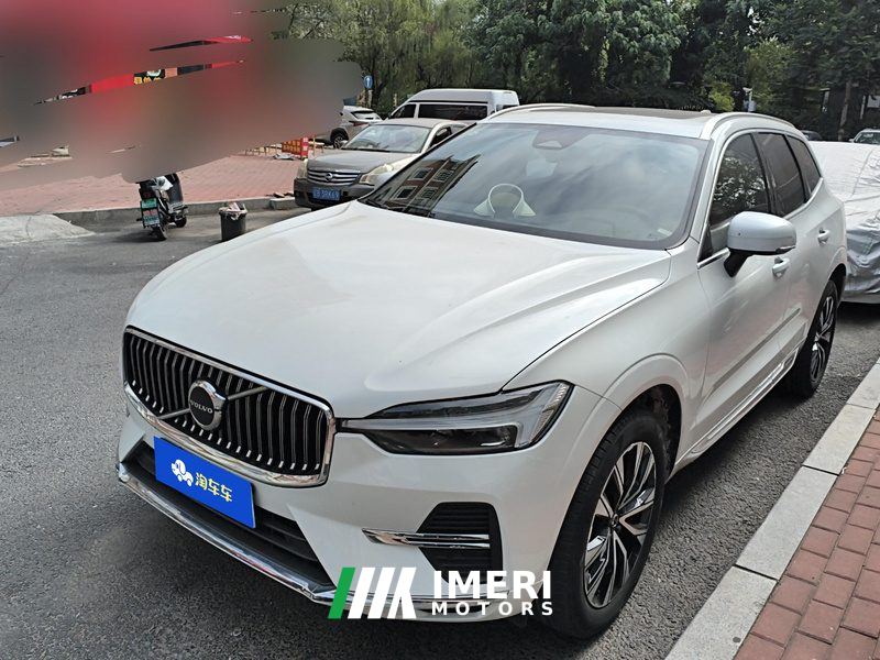 Volvo XC60 B5 AWD Smart Remote Luxury Edition - автомобиль из Китая