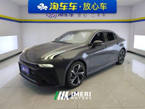2025 Lynk & Co 03 Champion 1.5T Dual Clutch 2WD Pro 5-seater