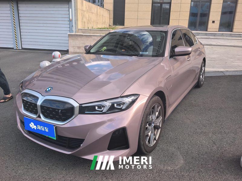 BMW i3 eDrive 35 L - автомобиль из Китая