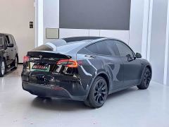 Tesla Model Y Long Range All-Wheel Drive - photo 3