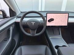 Tesla Model Y Long Range All-Wheel Drive - photo 9