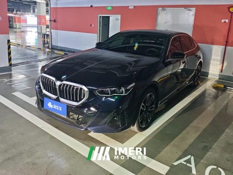 2025 BMW 5 Series 525Li M Sport Package - ავტომობილი ჩინეთიდან