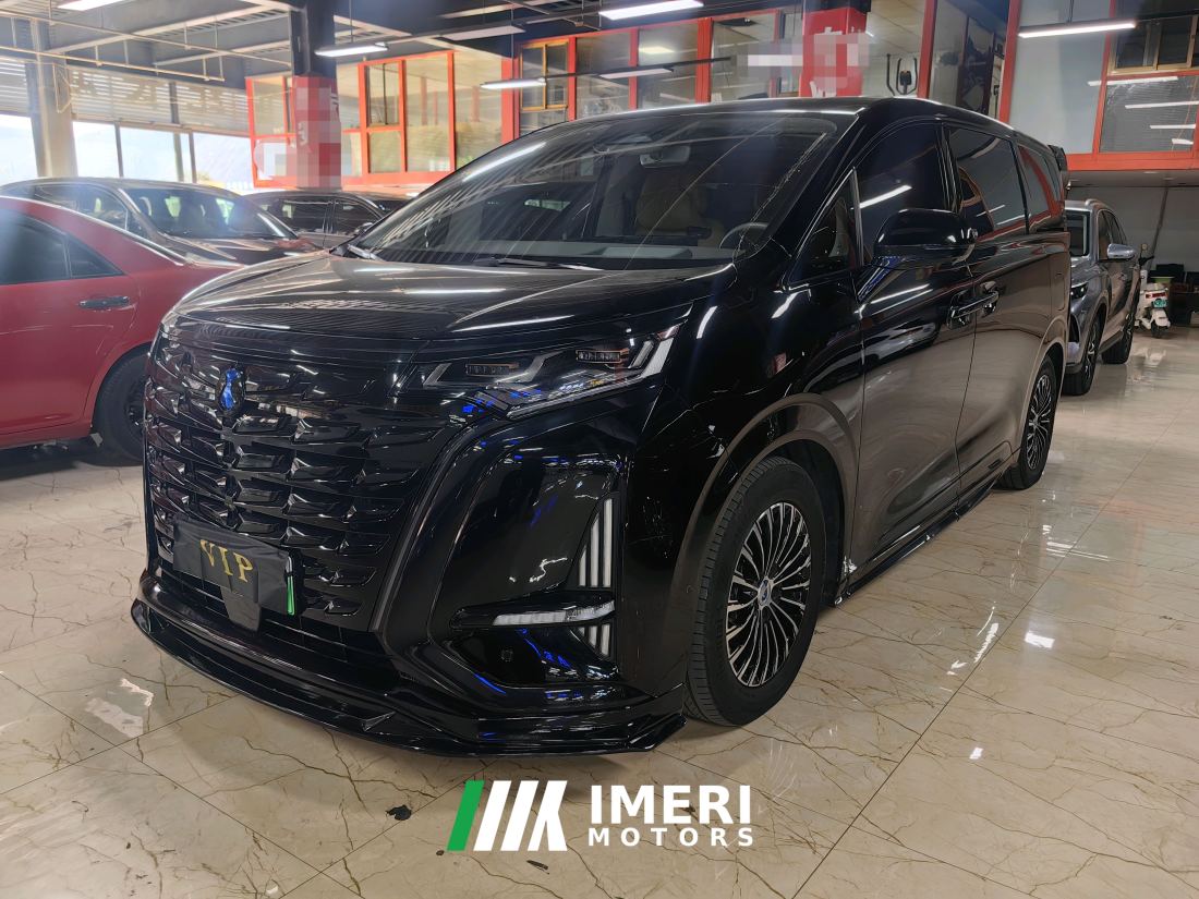 Denza D9 DM-i 970 4WD Flagship Edition - автомобиль из Китая