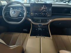Denza D9 DM-i 970 4WD Flagship Edition - photo 7