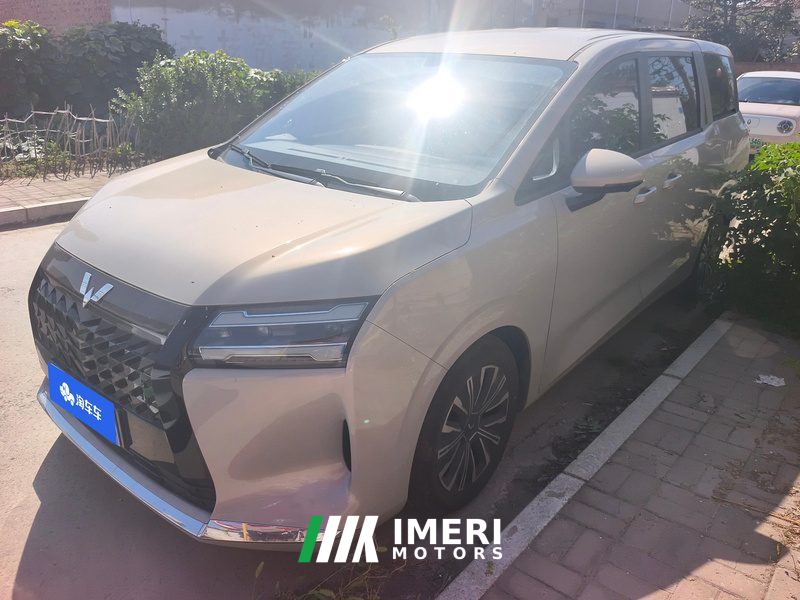 Wuling Starlight 730 1.5T CVT Elite - car from China