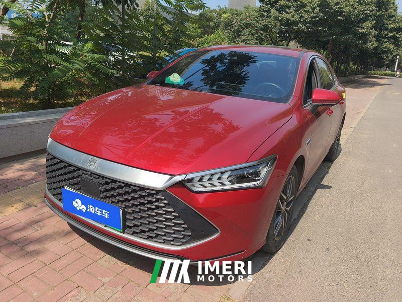 BYD Qin PLUS DM-i 120km Flagship - автомобиль из Китая