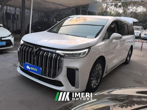 2022 Voyah Dreamer PHEV version 1.5T 82km Low-carbon version Dream Smart Package 7-seater - car from China