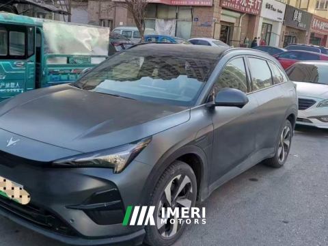 2025 Arcfox Alpha T5 520 AIR - автомобиль из Китая