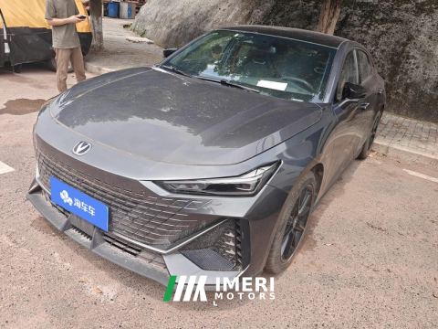 2023 Changan UNI-V 1.5T Premium - автомобиль из Китая