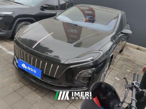 2023 Hongqi E-QM5 560km PLUS
