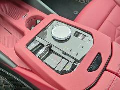BMW 5 Series 525Li Luxury Package - ფოტო 13