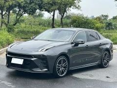 Lynk & Co 03 1.5T 2WDPlus 5 - фото 1