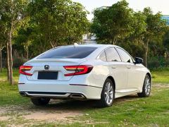 Honda Civic 240TURBO CVT C Edition - фото 8