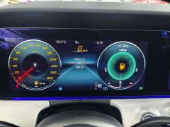 Mercedes-Benz E-Class (Imported) E 260 Coupe - photo 10