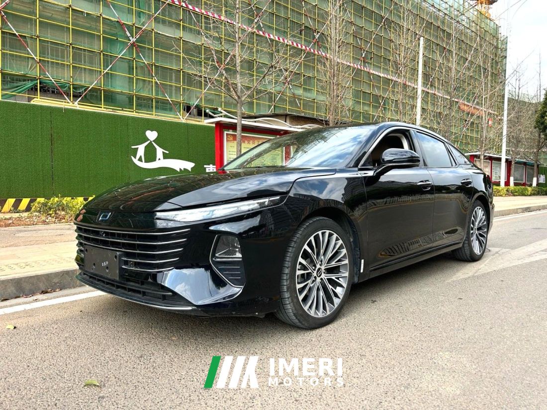 Bestune B70 Edition 1.5T Version - автомобиль из Китая