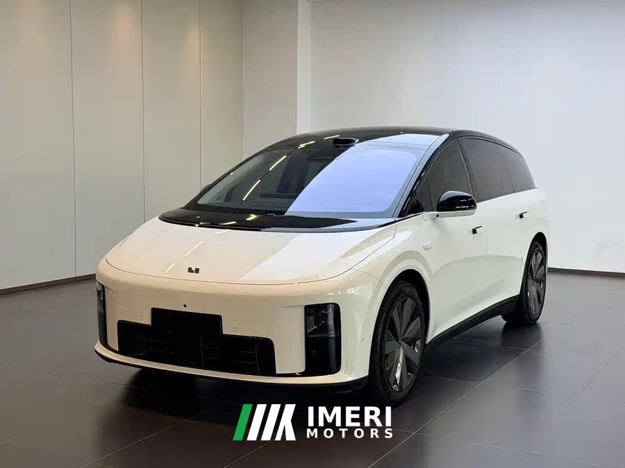 Li Auto i8 Standard Edition - car from China