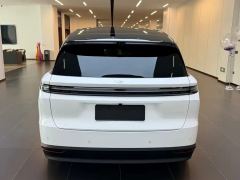 Li Auto i8 Standard Edition - photo 17