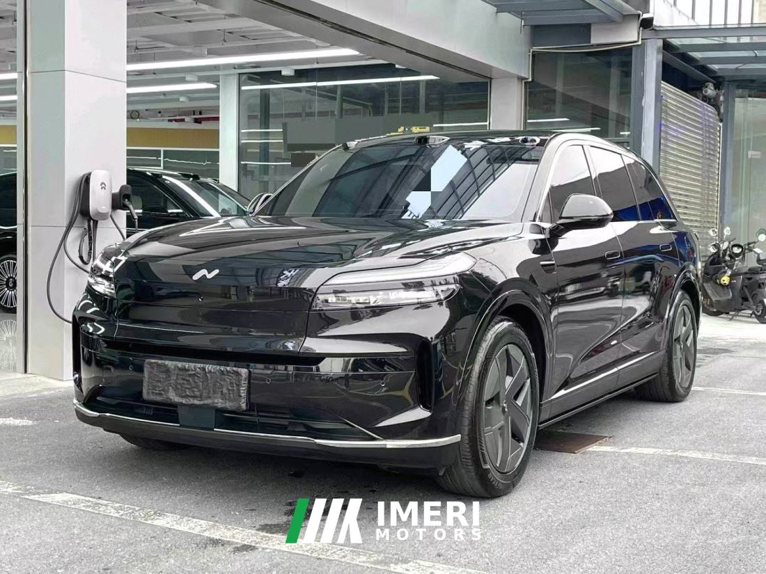 Onvo L80 570km AWD Ultra 85kWh - car from China