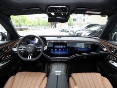Mercedes-Benz E Class E-Class Facelift E 300 L Luxury - photo 10