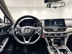 Honda Accord - ფოტო 9