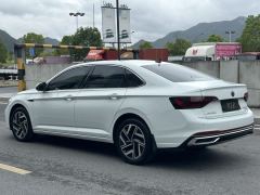 Volkswagen Jetta 300TSI Edition - photo 8