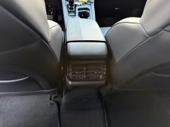 Lynk & Co 03 Champion 1.5T Dual Clutch 2WD Pro 5-seater - photo 11