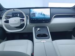 Dongfeng Yipai 008 EREV 210Max 6-seater - ფოტო 16
