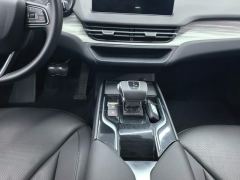 Hongqi E-QM5 500km Travel Edition - photo 19