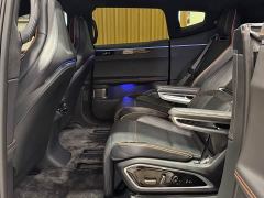 HiPhi X Flagship 6-Seater - photo 11
