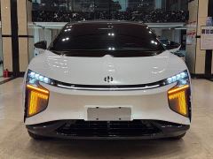 HiPhi X Flagship 6-Seater - photo 2