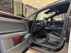 HiPhi X Flagship 6-Seater - photo 7