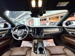 Volvo S90 B5 Intelligent Elegance Luxury Edition - ფოტო 4