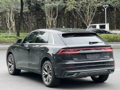 Audi Q8 55 TFSI quattro Exclusive Dynamic Edition - photo 6