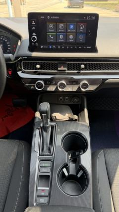 Honda Civic 240TURBO CVT C Edition - ფოტო 11
