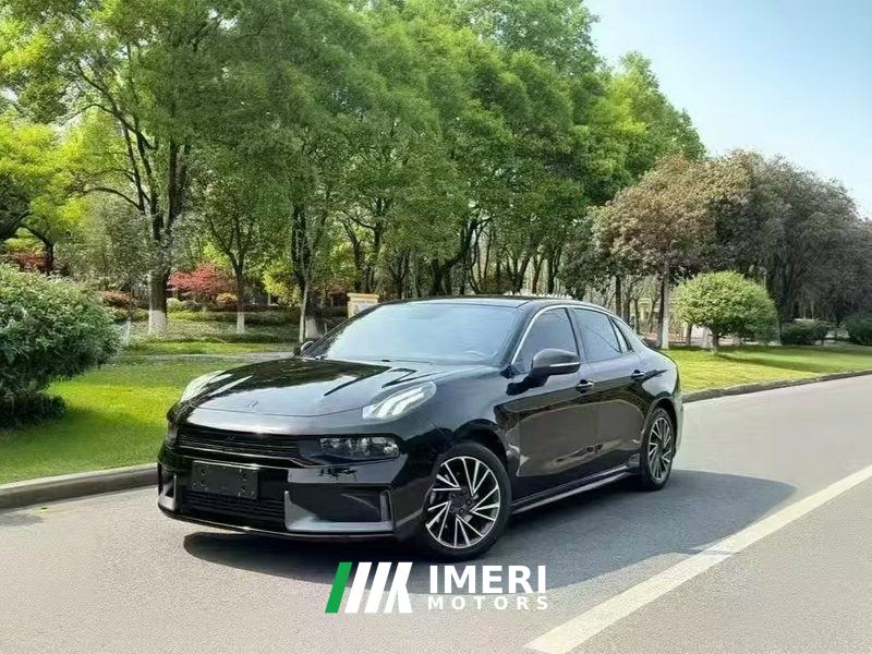 Lynk & Co 03 1.5TD DCT Dynamic Plus - car from China