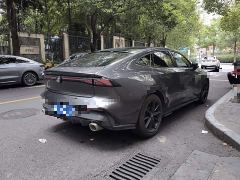 Changan UNI-V 1.5T Premium - фото 6